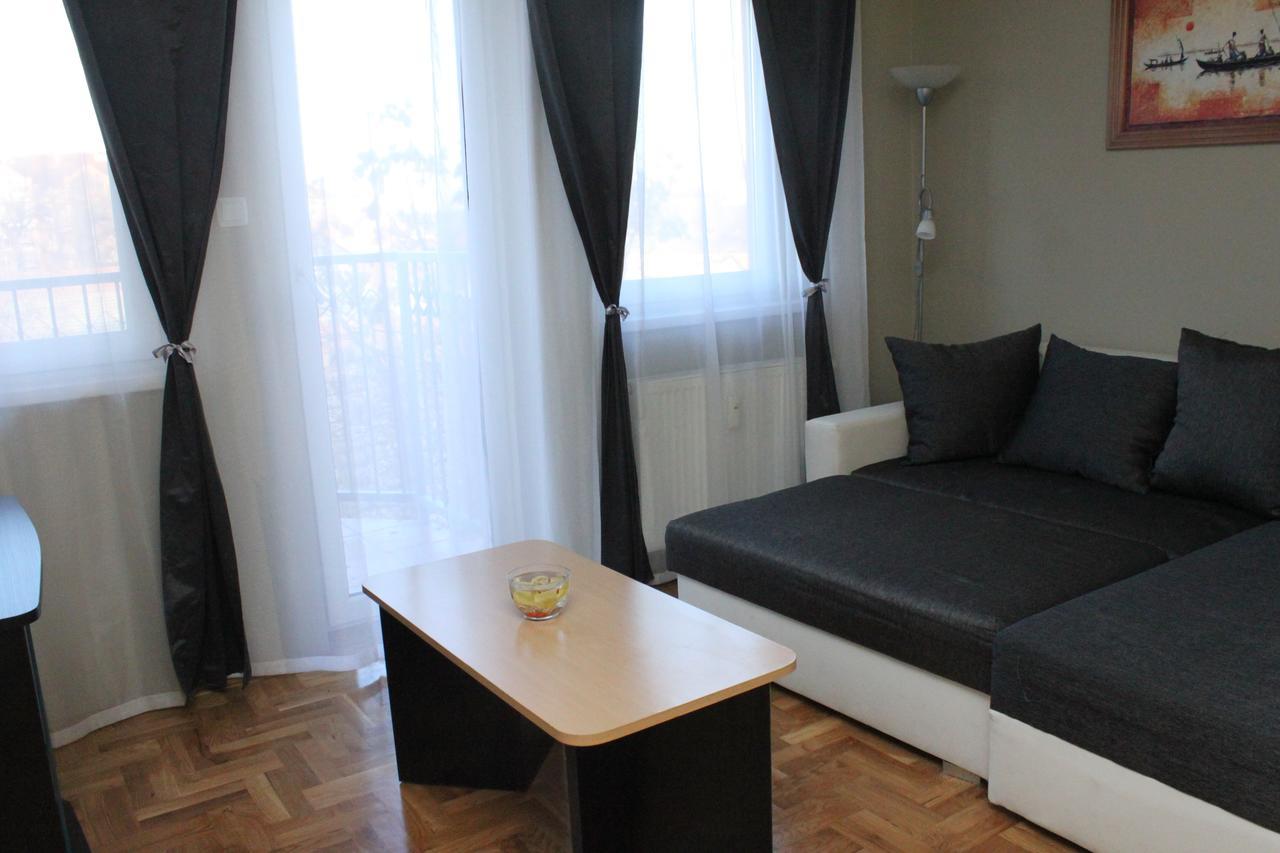 سوبوتيتْسا Sun Apartments المظهر الخارجي الصورة
